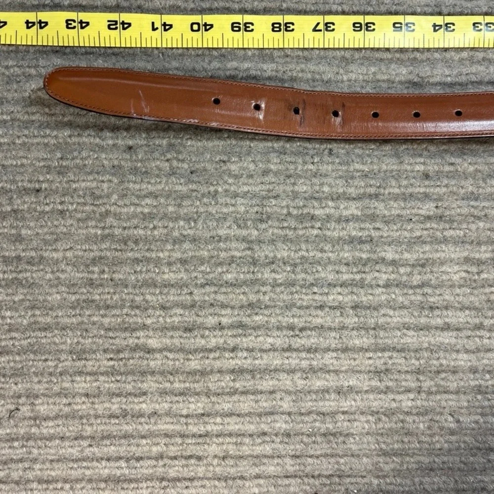 Perry Ellis Portfolio Mens Tan Brown Leather Dress Belt 34 Silver Buckle 1PE2030